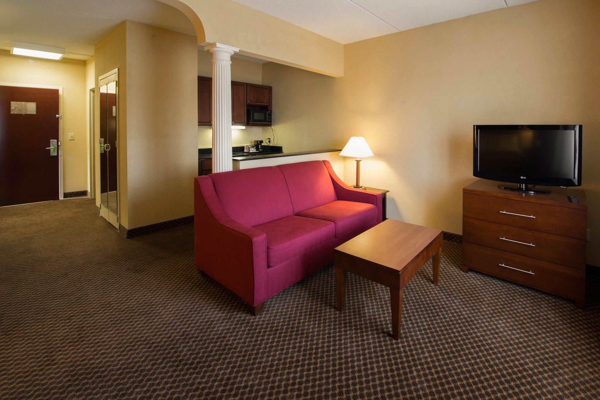 Comfort Inn & Suites Моргантон Экстерьер фото